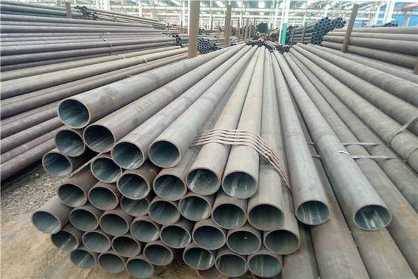 华腾青岛钢管公司准确把握钢材流通市场的信息和机遇